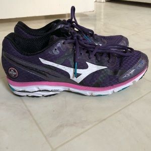 Mizuno Wave Rider 17
